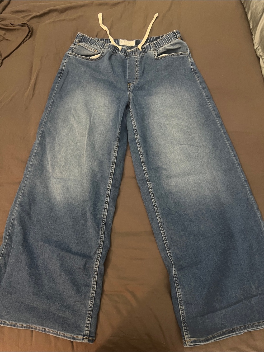 GAP women’s Wide Leg Drawstring Jeans - Blue size MED